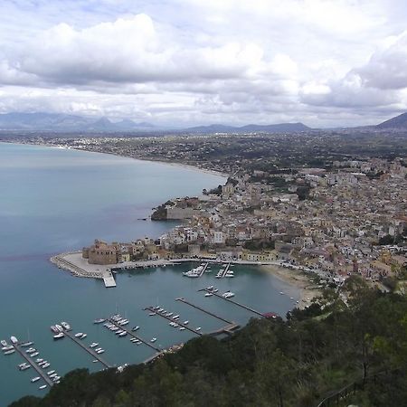 Zu Pippinu Apartment Castellammare del Golfo Luaran gambar