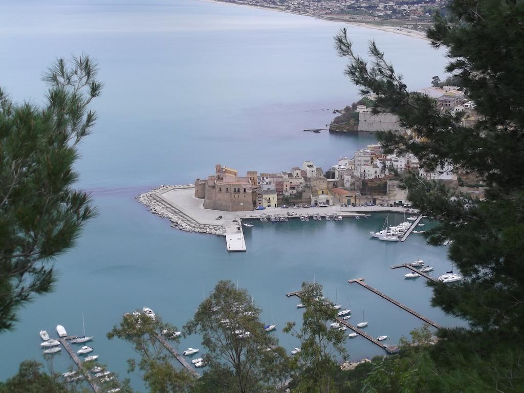 Zu Pippinu Apartment Castellammare del Golfo Luaran gambar